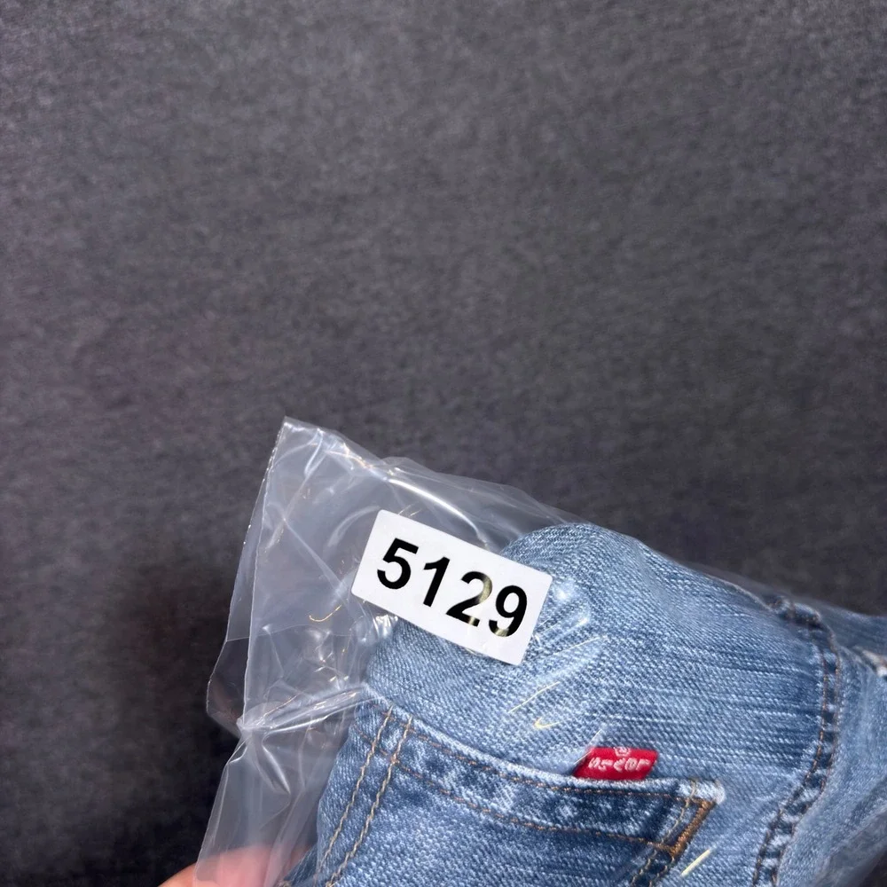 Levis same next